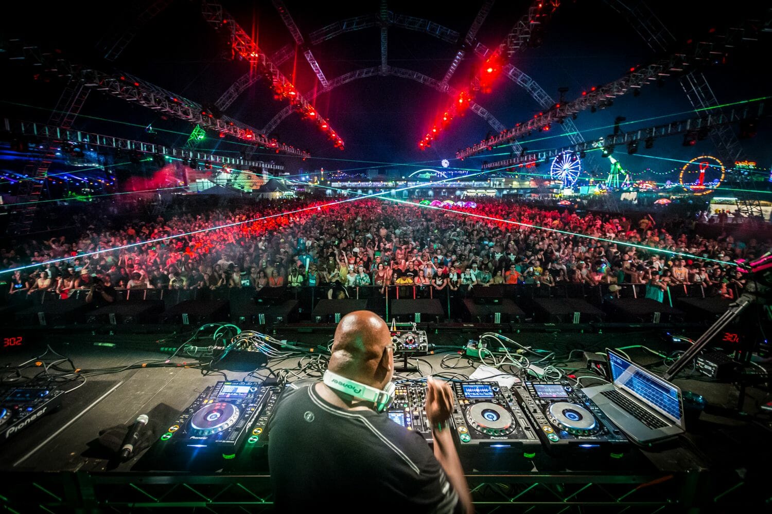 Carl Cox makes long-awaited return to Montréal for ELEVATION 001 stadium showCarl Co At EDC Las Vegas