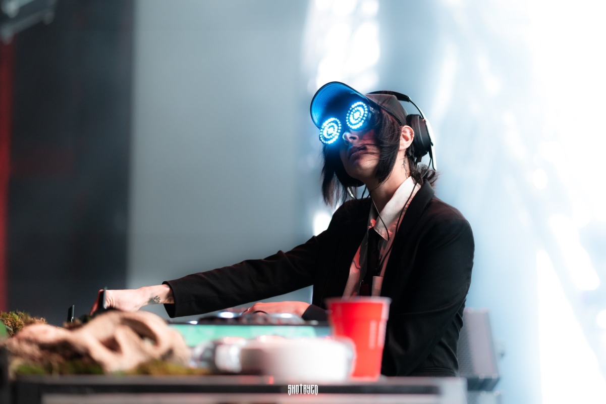 REZZ launches HypnoVizion with audio-visual sequel mix, ‘Nightmare on Rezz Street 2’FdltHGWIAA 3aY