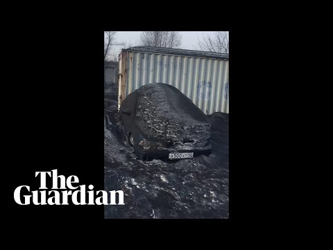 Toxic black snow covers streets in Siberia