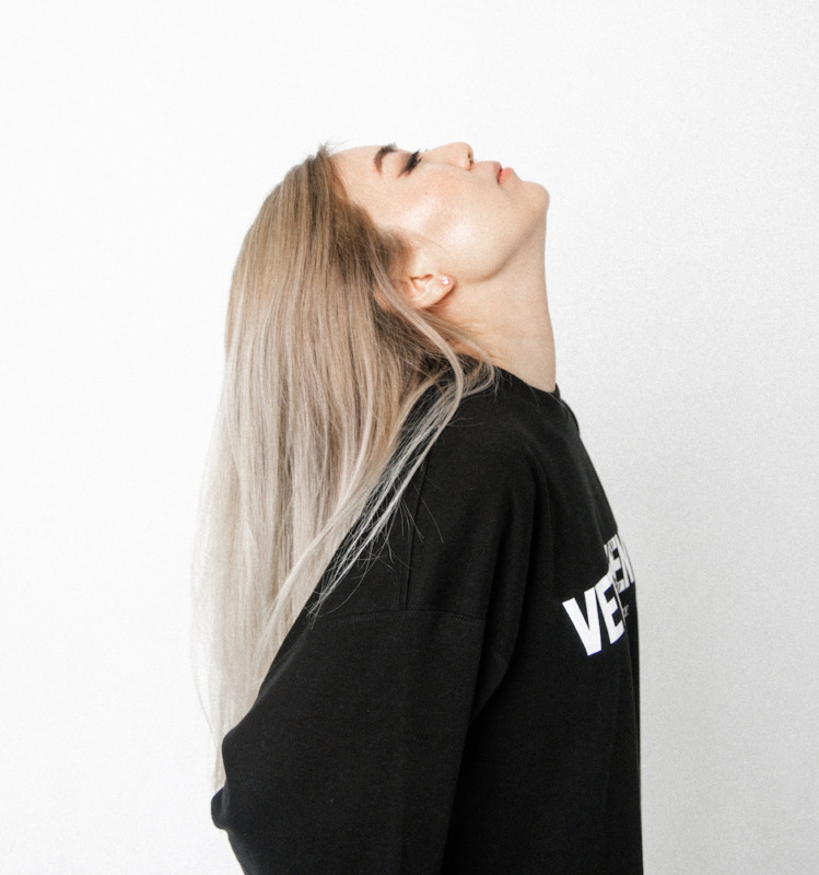 SOHMI continues international tear alongside new single, ‘Somebody’Screen Shot 2022 11 17 At 10.49.08 AM