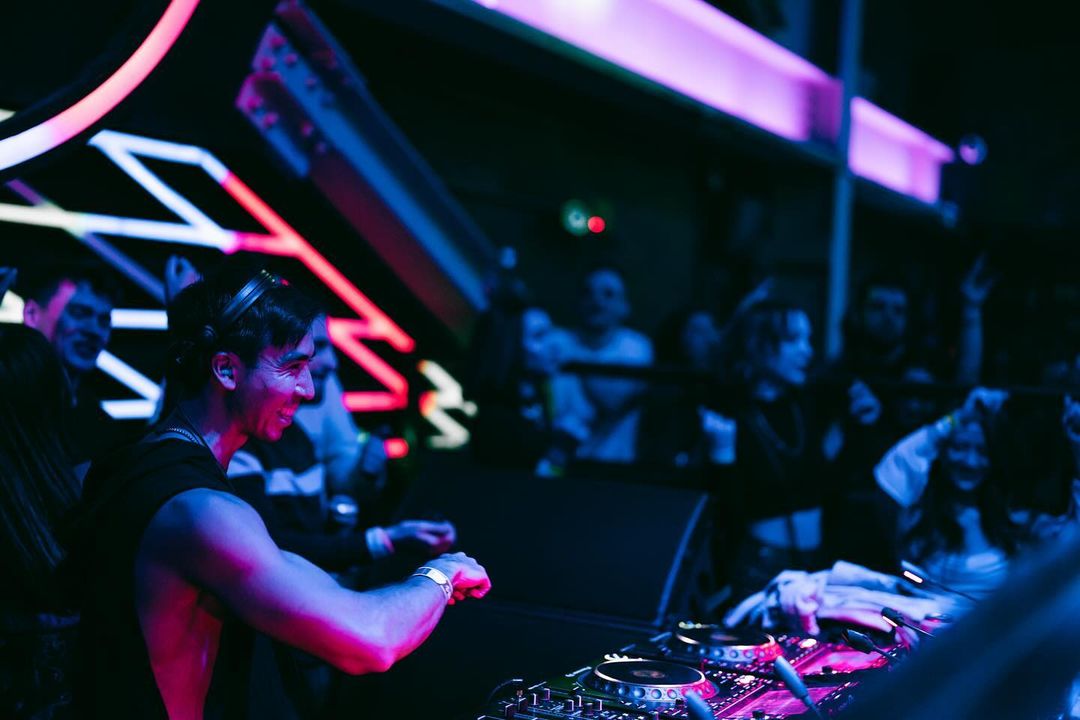 Rinzen announces debut album, converts ‘Winter 2023 Mixtape’ intro with Shallou into first singleSnapinsta.app 408515557 946083143959375 9074426152180733327 N 1024